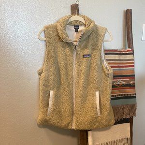 Patagonia Polyester Fleece Vest- Size Large - Color tan